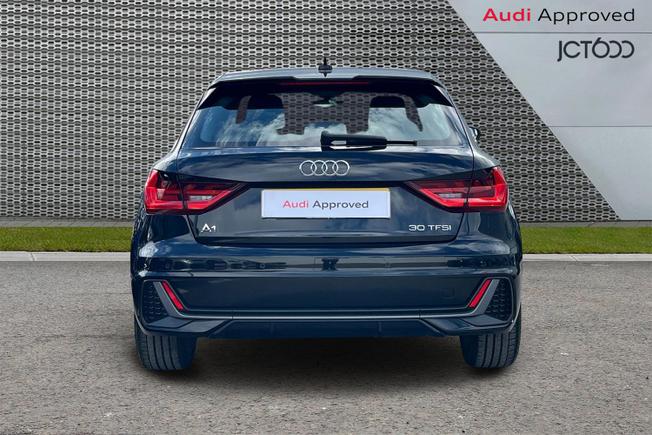 AUDI A1 Photo 7