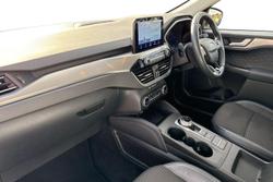 FORD Kuga Photo 2