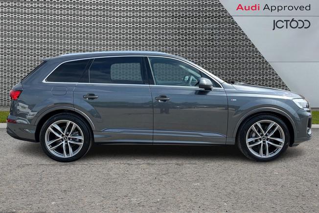 Audi Q7 Photo 4