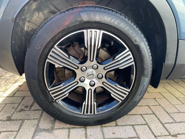 VOLVO XC40 Photo 5