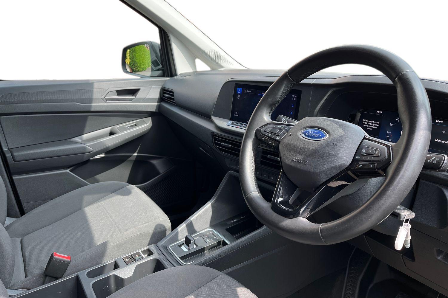 Ford TRANSIT CONNECT Photo 13