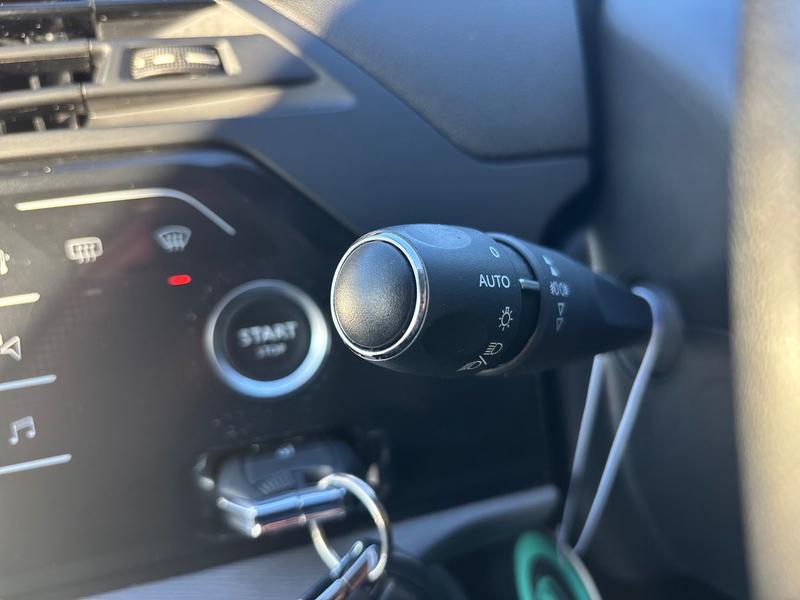 Used Citroen Grand C4 SpaceTourer MX70HCY 22