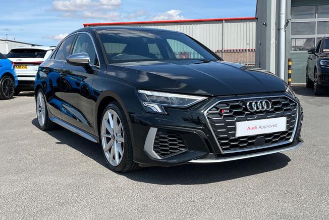 Audi S3 Photo 21