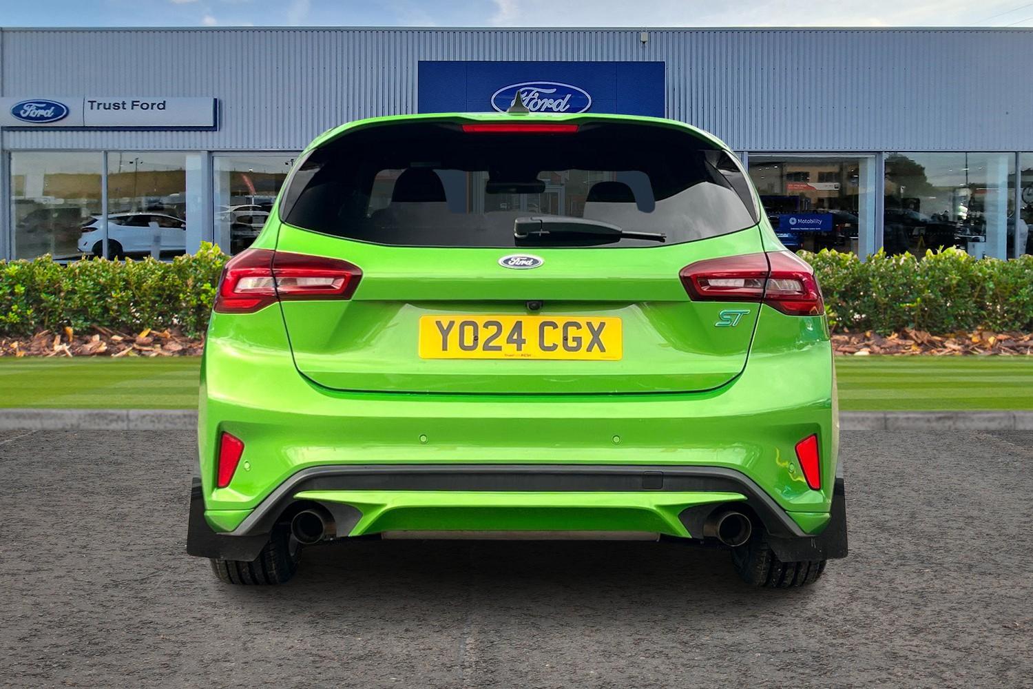 Ford FOCUS Photo 6