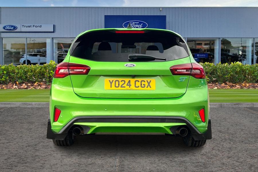 Ford FOCUS Photo autoimg-f6fac4d2d571384b01e3f77ea8779ab9b5de6444.jpg