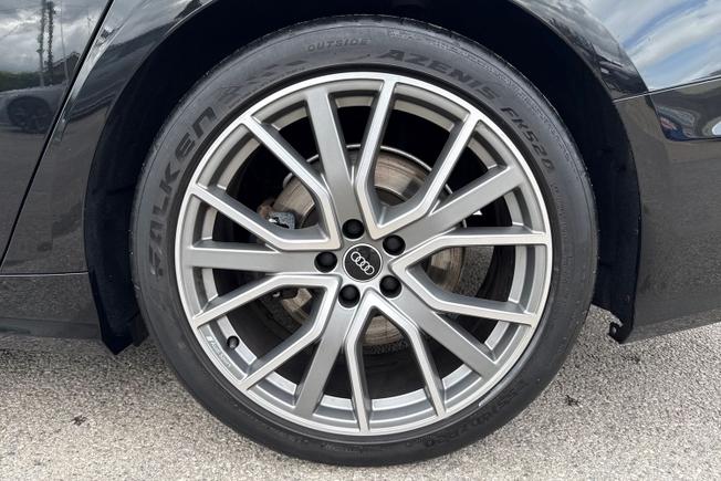 AUDI A6 Saloon Photo 33