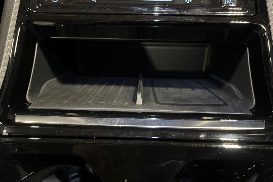 Used Ford Explorer 37