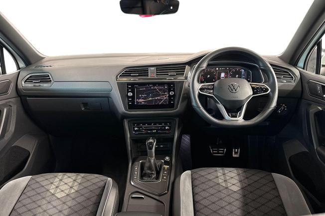 VOLKSWAGEN Tiguan Photo 10