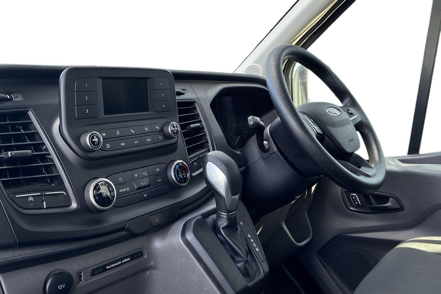Ford TRANSIT Photo 2