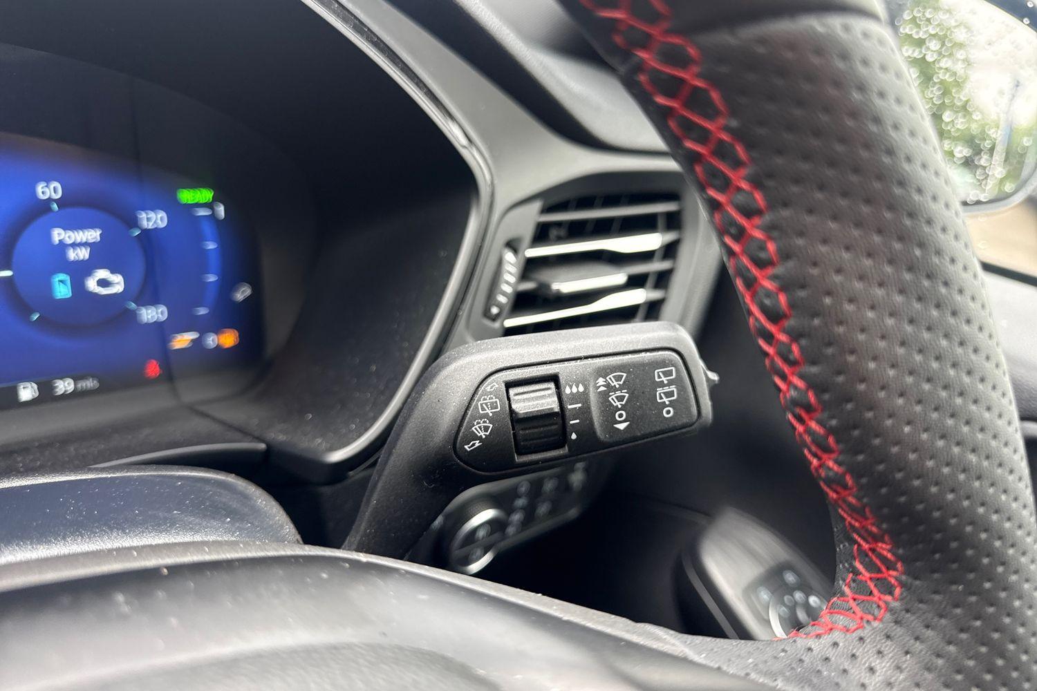 Ford KUGA Photo 14