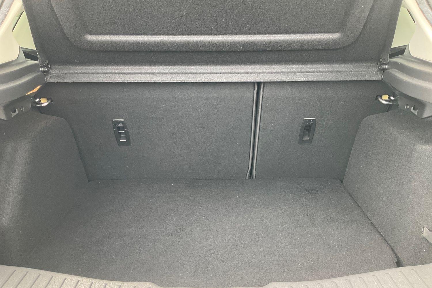 Ford FOCUS Photo 20
