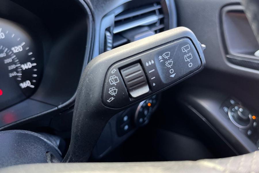 Ford Focus Photo autoimg-f70a2b8edb29400cb00a4ab747d559215df00da1.jpg