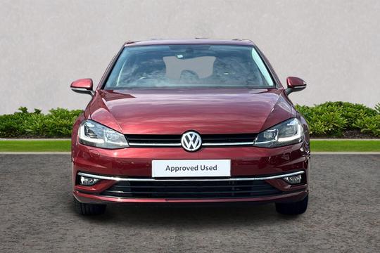 Volkswagen Golf Photo autoimg-f70adad4c539d6df15390f17e8b25065d2b39fce.jpg