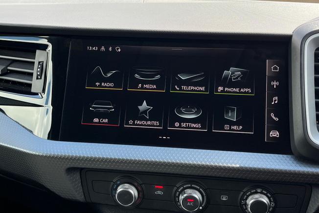 Audi A1 Photo 13