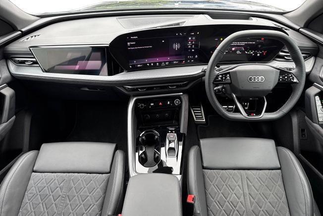 AUDI Q5 Photo 10