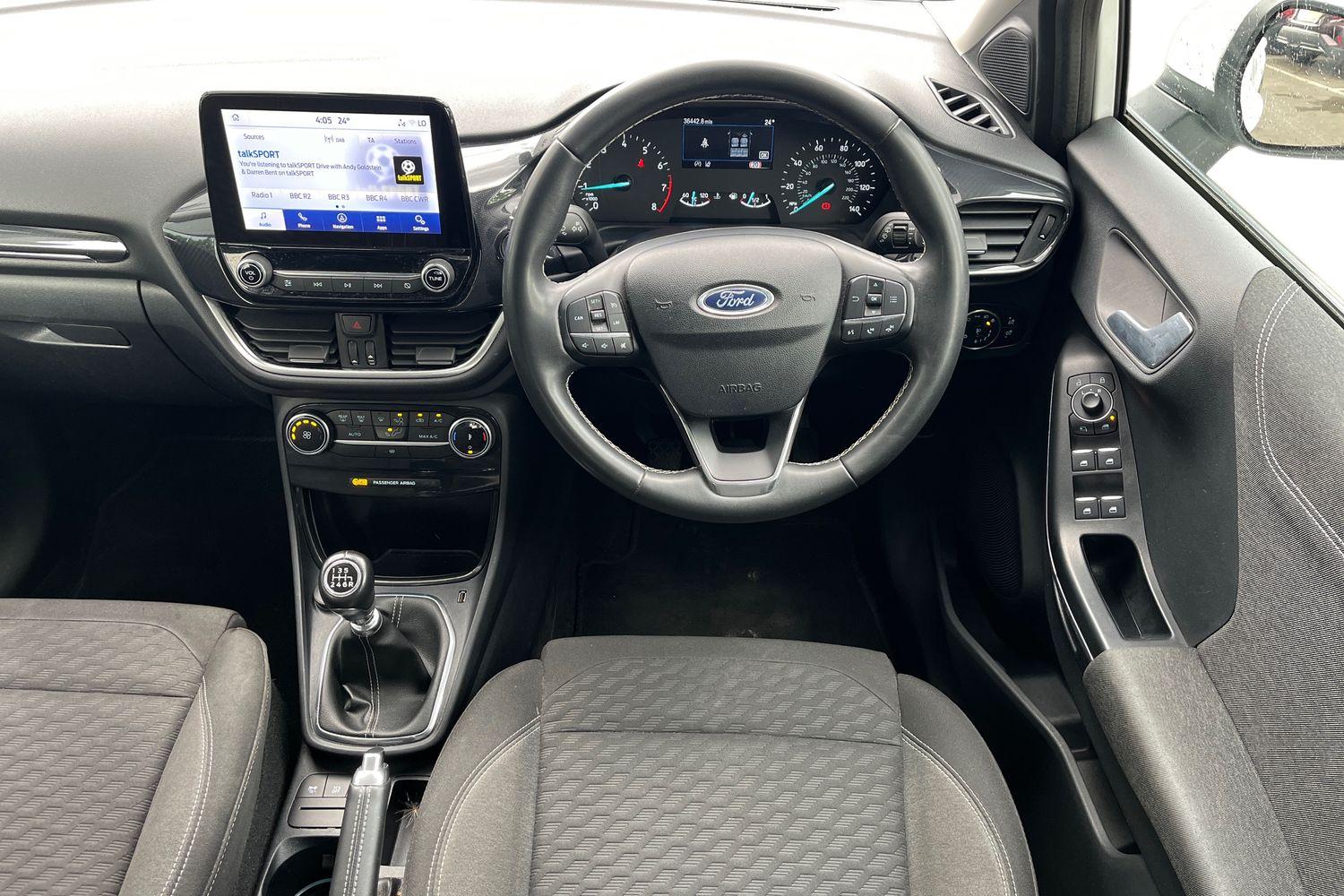 Ford PUMA Photo 10