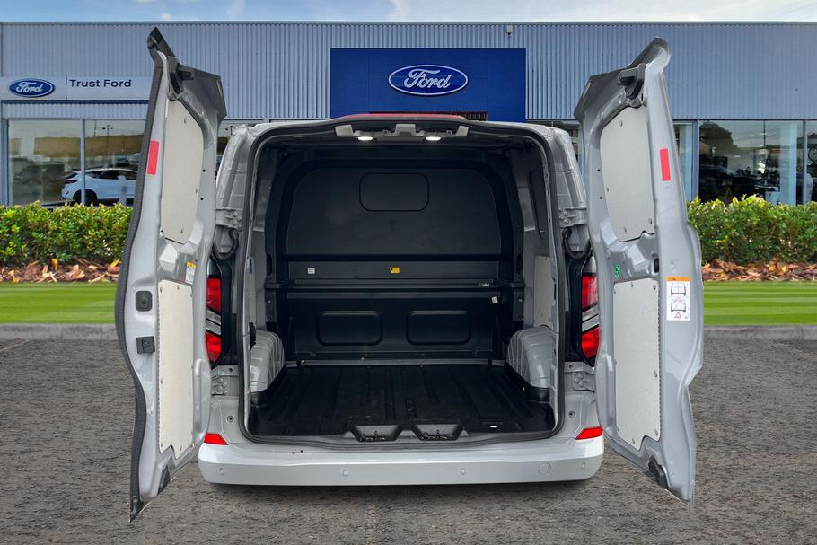 Used Ford TRANSIT CUSTOM 6