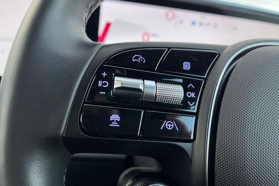 Used Hyundai IONIQ 6 34