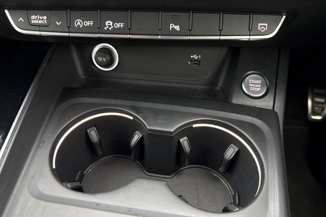 AUDI A4 Avant Photo 48
