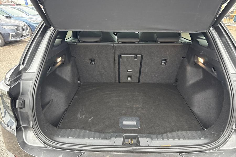 Ford EXPLORER Photo autoimg-f71b12d315488fba2531054ccb379ff6c53f493f.jpg