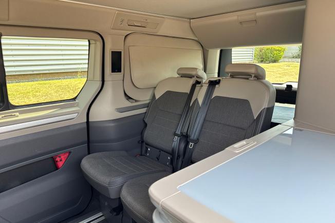 VOLKSWAGEN California Photo 9