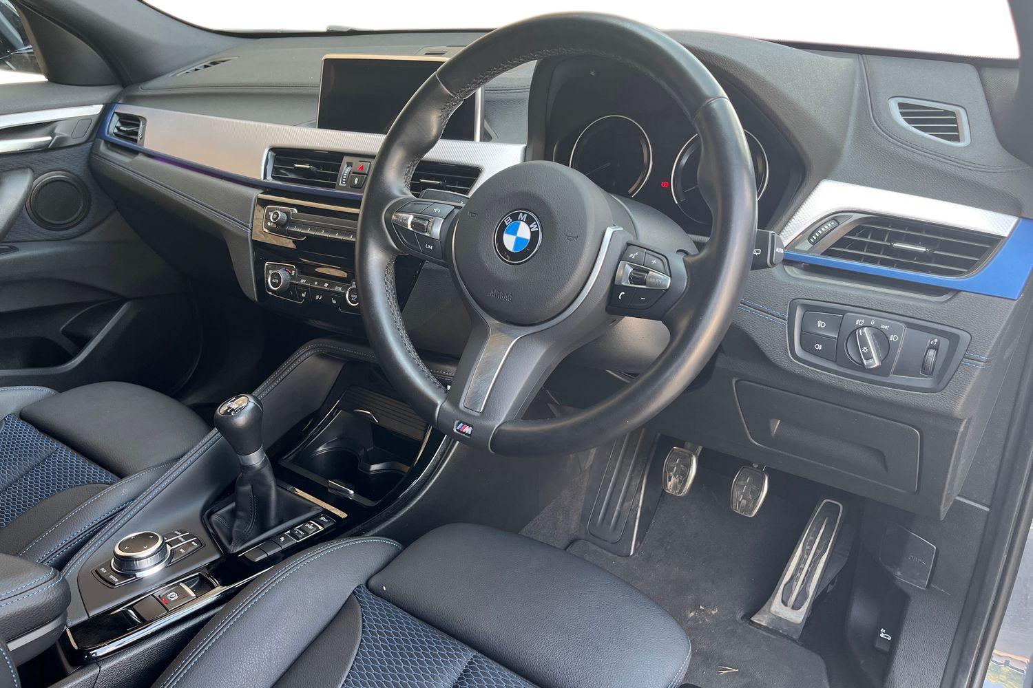 BMW X2 Photo 8
