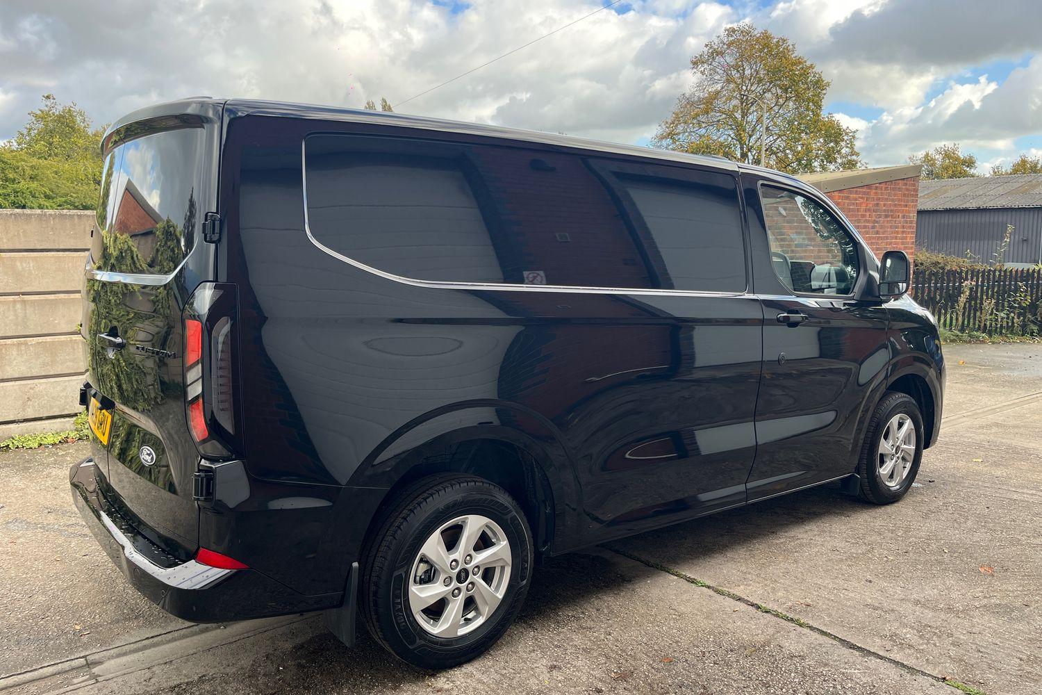 Ford TRANSIT CUSTOM Photo 6