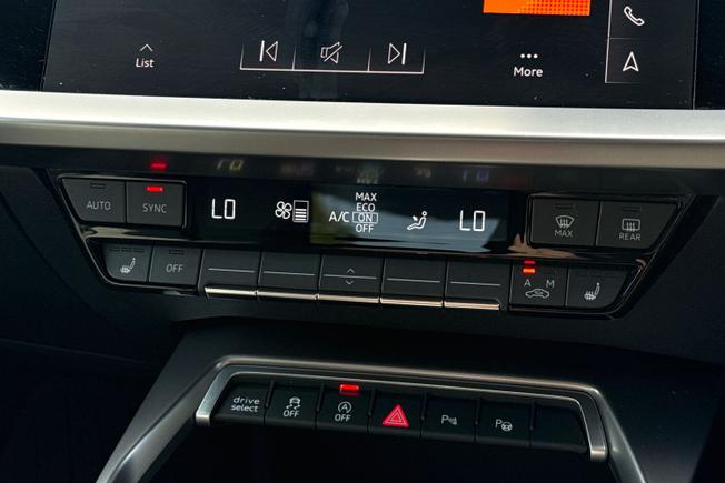 Audi A3 Photo 35