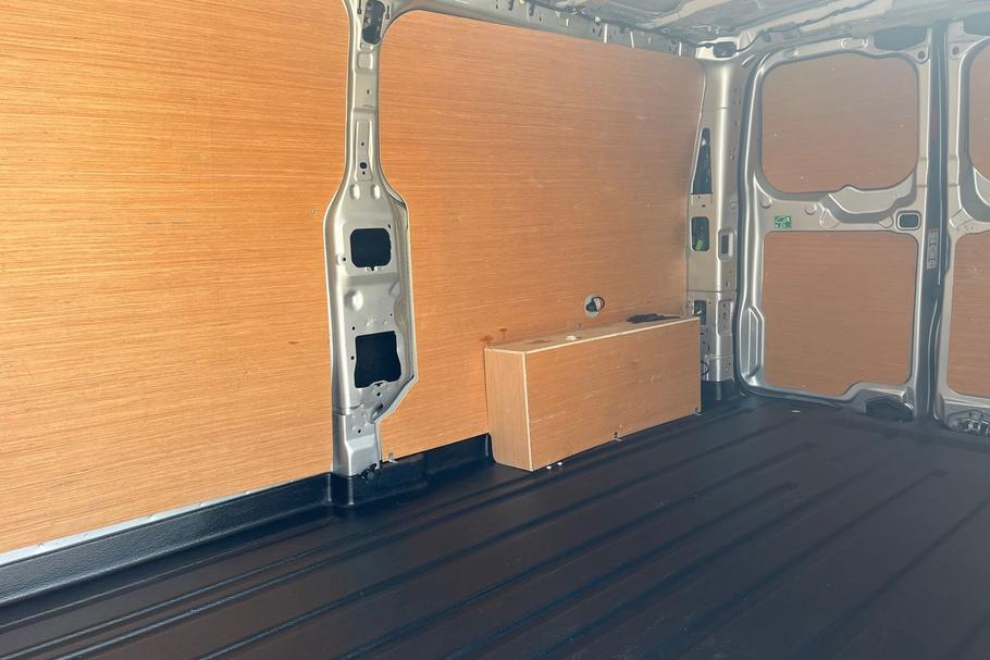 Used Ford TRANSIT CUSTOM MA25EVD 4