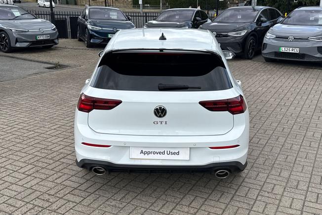 Volkswagen Golf Photo 34