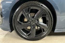 AUDI  A6 Photo 5