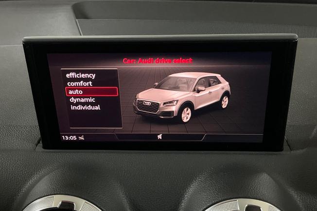 AUDI Q2 Photo 21