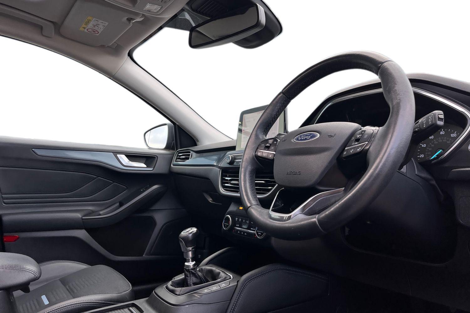 Ford FOCUS Photo 8