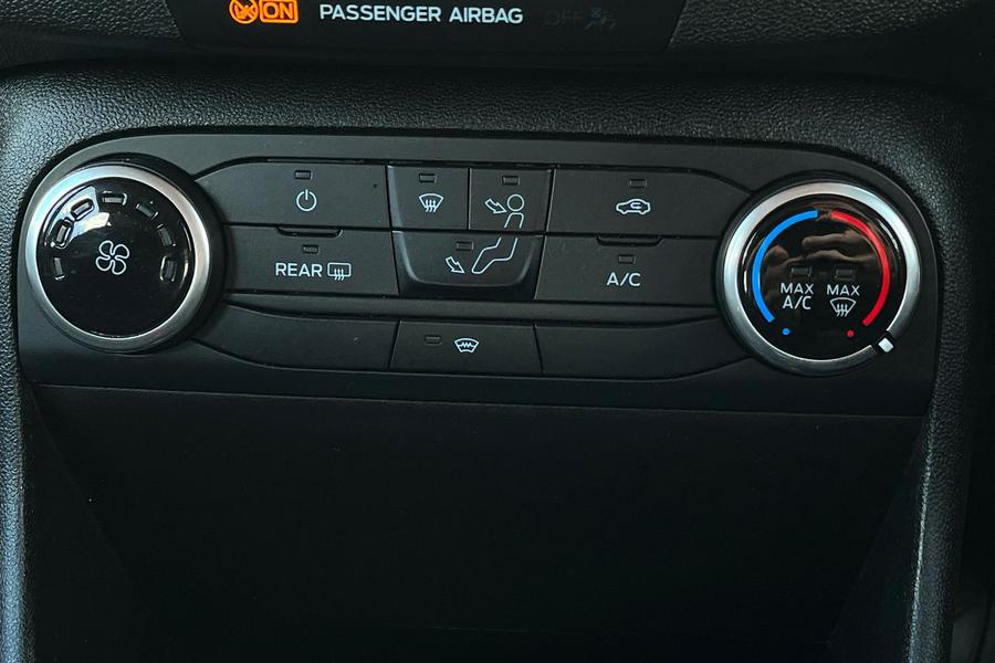 Ford FIESTA Photo autoimg-f72dff4b425e86175831aec412a03b869e5ea8c4.jpg