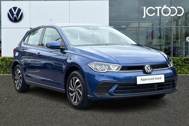VOLKSWAGEN Polo Photo 1