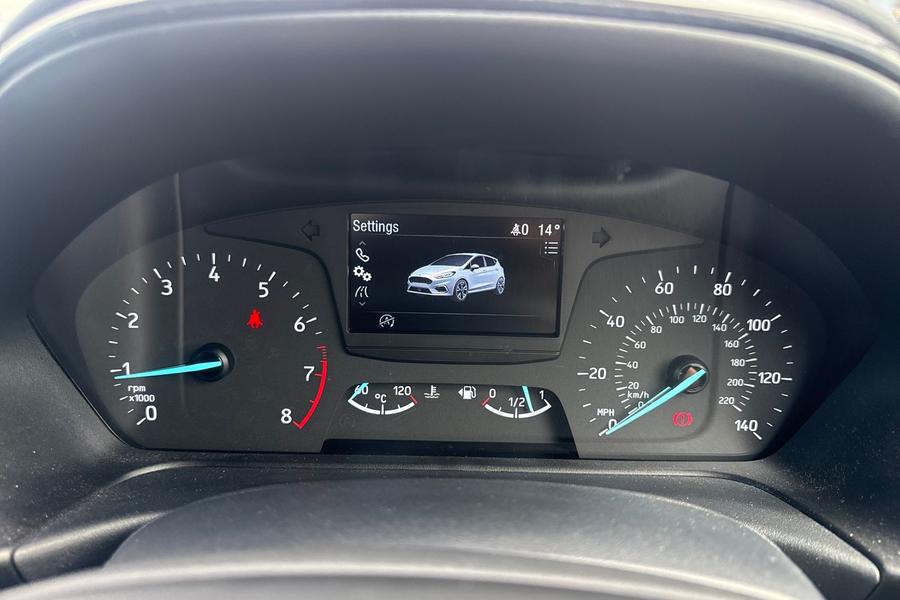 Ford FIESTA Photo autoimg-f73b3cc47e0bfa24b79f4eb70f48fa21d092c05e.jpg