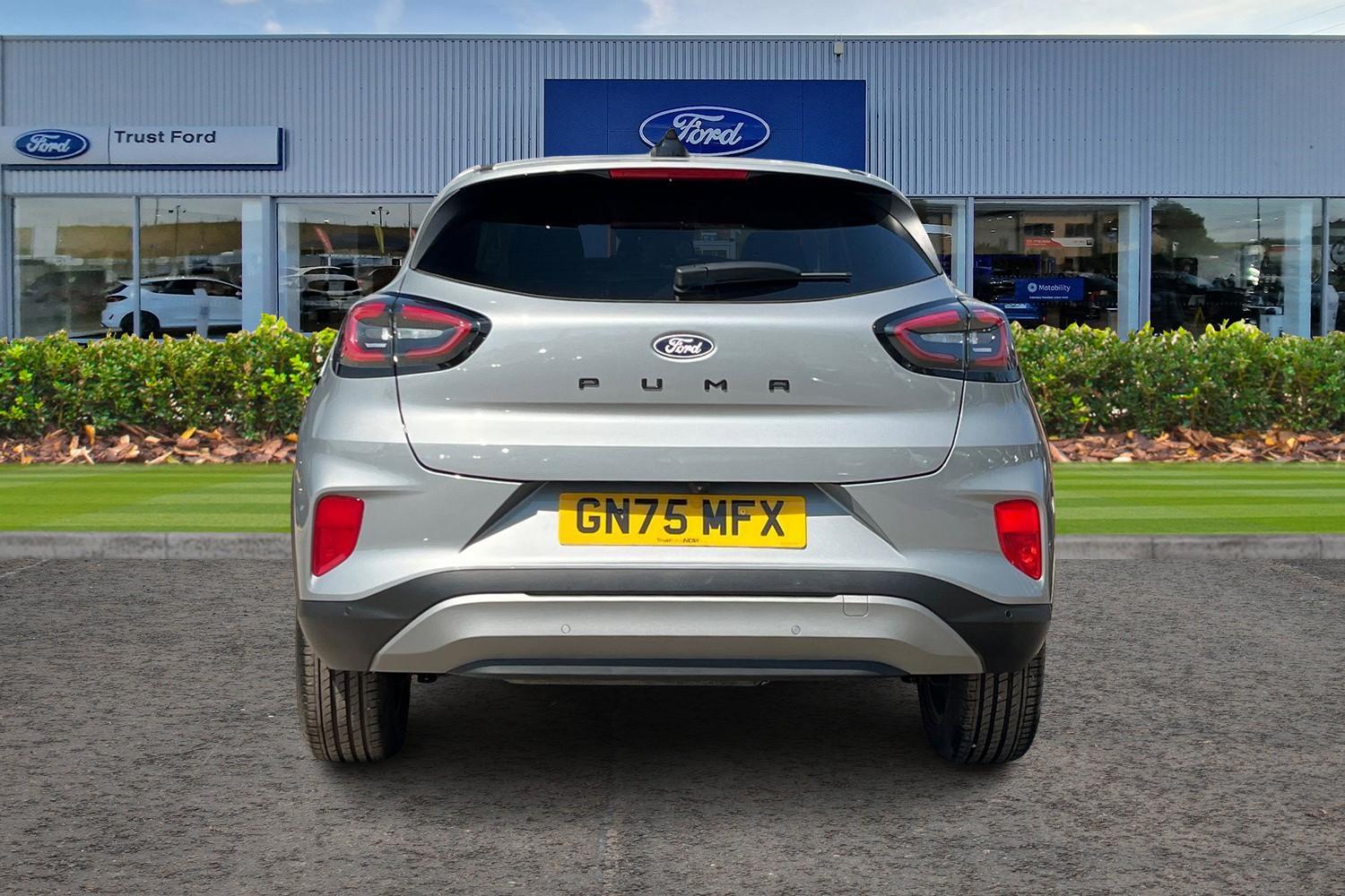 Ford PUMA Photo 6