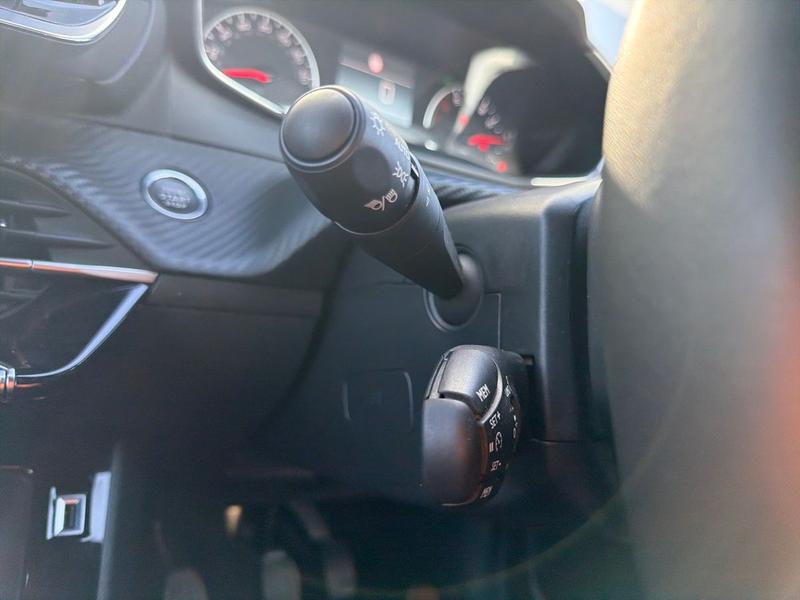 Used Peugeot 2008 MM72PWU 22
