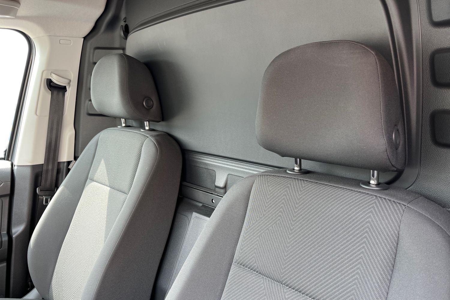 Ford TRANSIT CONNECT Photo 10