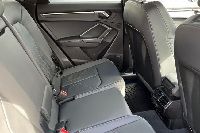 Audi Q3 Photo 50