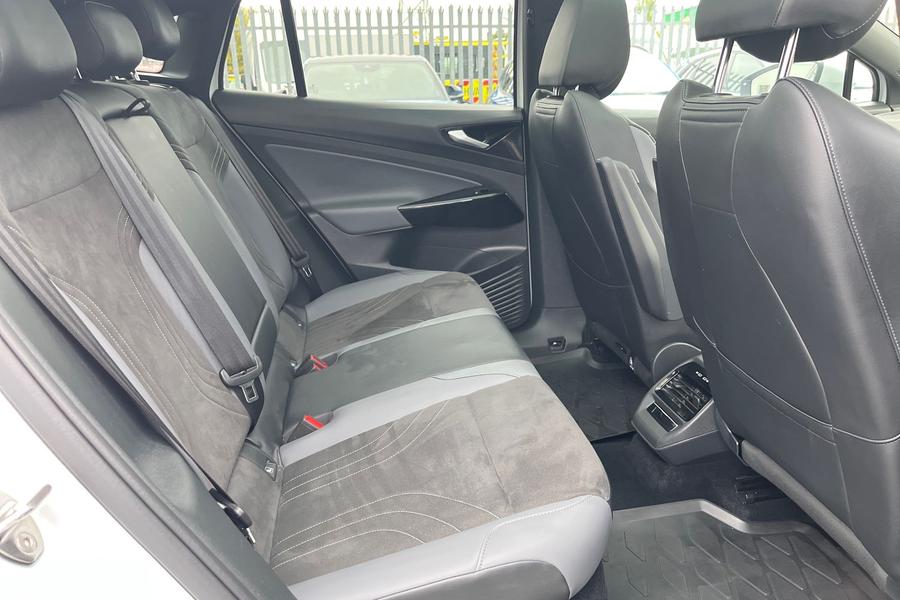 Volkswagen ID.5 Photo autoimg-f743487443381b302e17ea828b992cd4f5c307c6.jpg