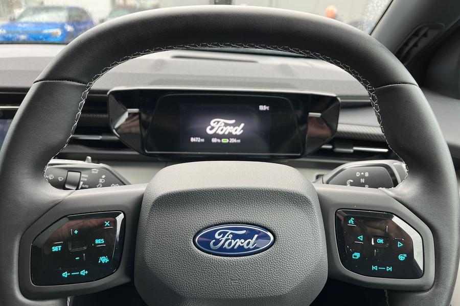 Ford Explorer Photo autoimg-f747c03dd63095d32f41b5b3024966ccf2807d94.jpg