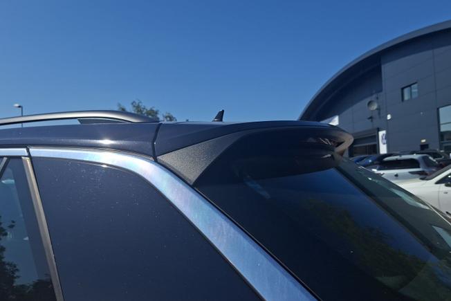 Volkswagen T-Roc Photo 21