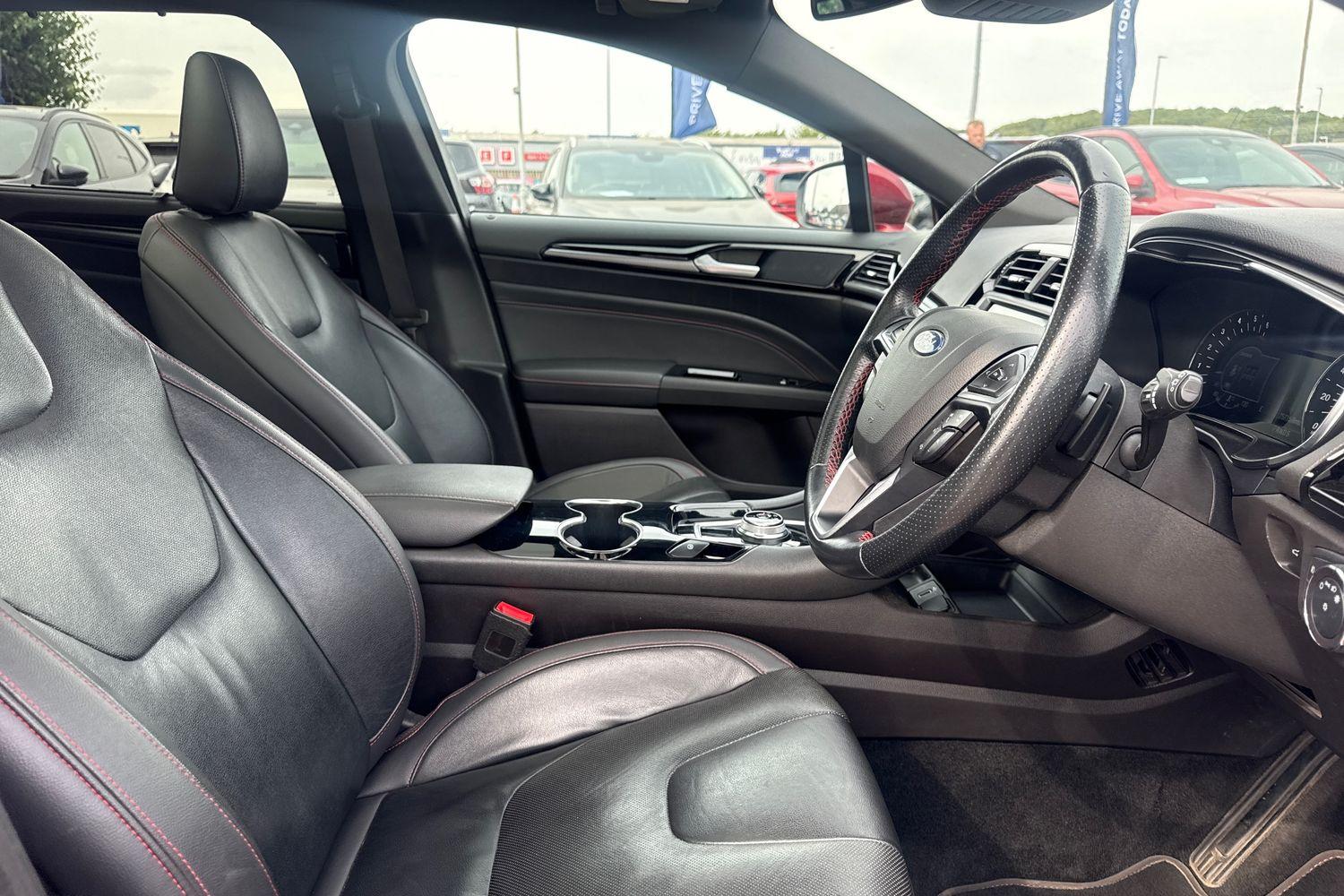 Ford MONDEO Photo 16