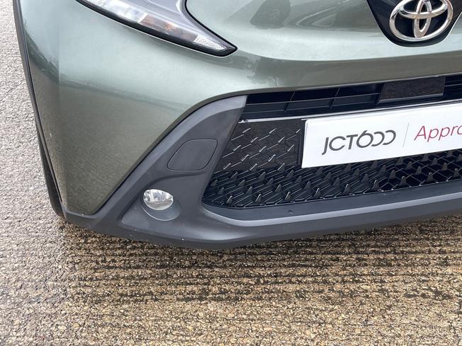 TOYOTA Aygo X Photo 22