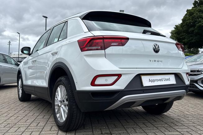 VOLKSWAGEN T-Roc Photo 47