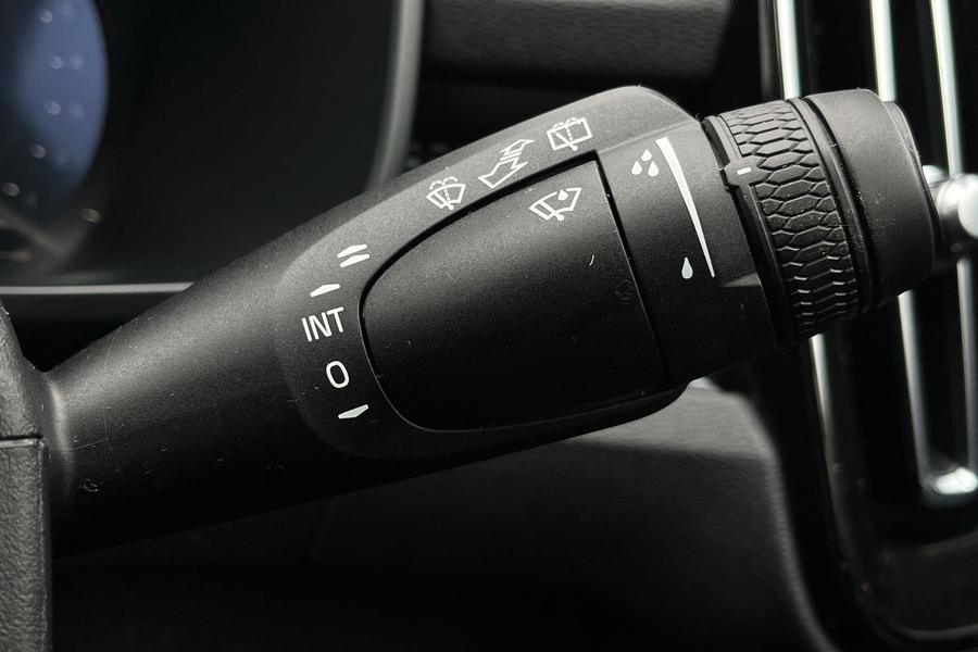 Volvo XC40 Photo autoimg-f7630dd01e619dd0fc09a787bb3fec36718d23b1.jpg