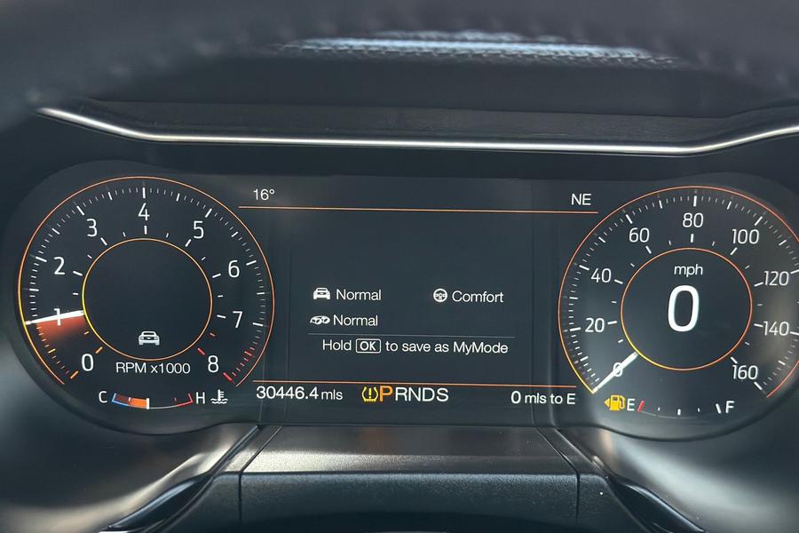 Ford MUSTANG Photo autoimg-f7635ea0c60c5a6ee3823769fe45d794b08083d9.jpg