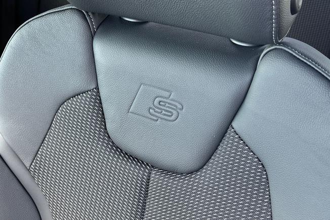 AUDI  Q2  Photo 42