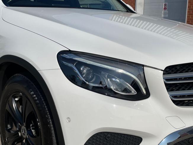 MERCEDES-BENZ Glc Photo 19